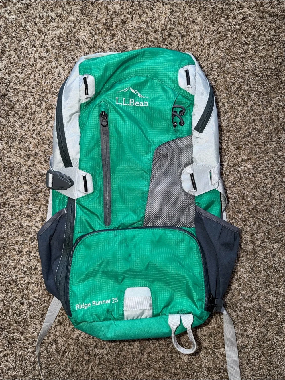 L.L.Bean Ridge Runner 25 backpack